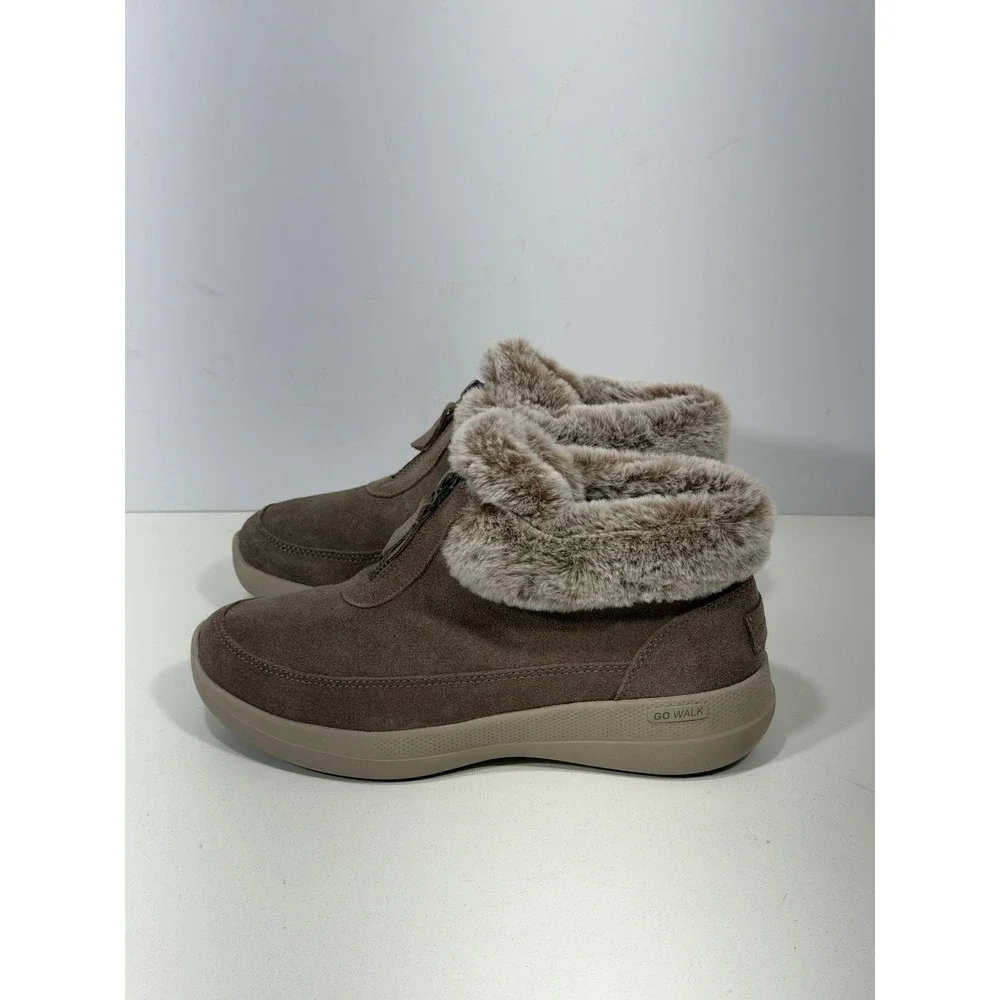 Skechers Go Walk Joy Brown Faux Fur Trim Front Zip Winter Ankle Boots Women sz 7